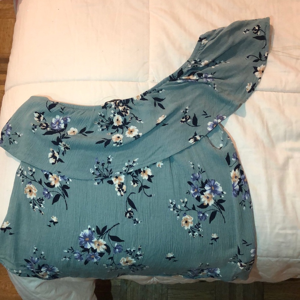 A Kendall and Kylie blouse.